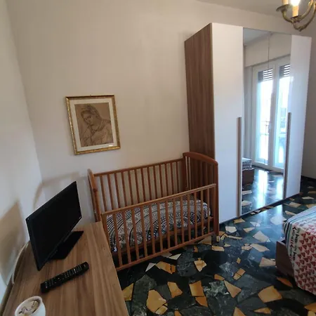 Casa Di Jole Sole E Mare * Savone