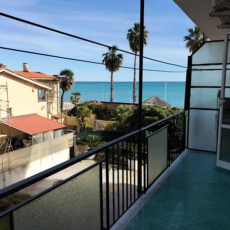 Appartement Casa Di Jole Sole E Mare *