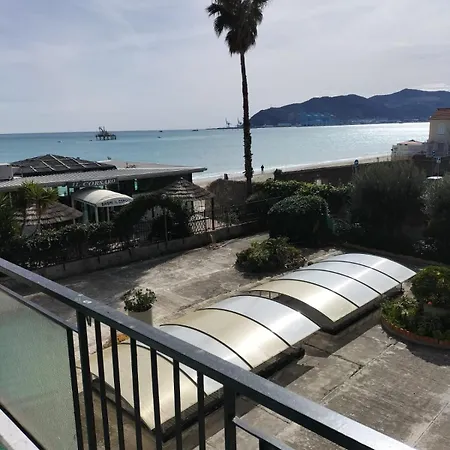 Casa Di Jole Sole E Mare Apartamento *