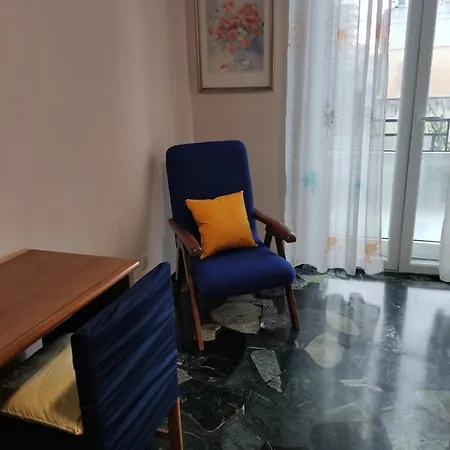 Casa Di Jole Sole E Mare Savona