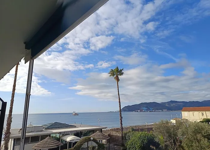 Casa Di Jole Sole E Mare Appartement *