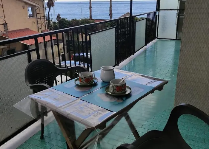 Casa Di Jole Sole E Mare * Savone